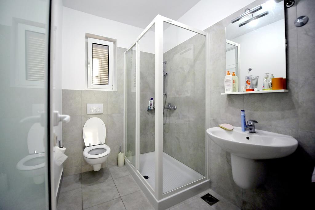 Luxury Apartment เบรลา ภายนอก รูปภาพ